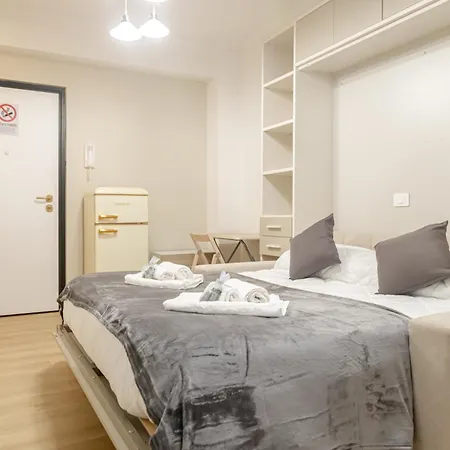 San Giovanni 200mt Metroc Monolocale Per 2 Al Centro * רומא