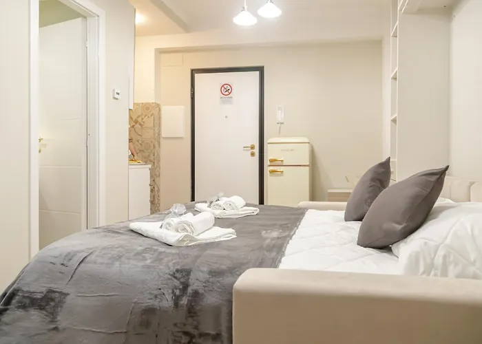 San Giovanni 200mt Metroc Monolocale Per 2 Al Centro רומא