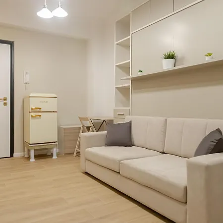 San Giovanni 200mt Metroc Monolocale Per 2 Al Centro 아파트 *