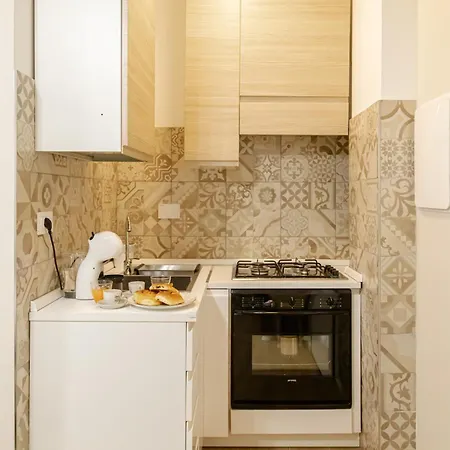 San Giovanni 200mt Metroc Monolocale Per 2 Al Centro شقة روما